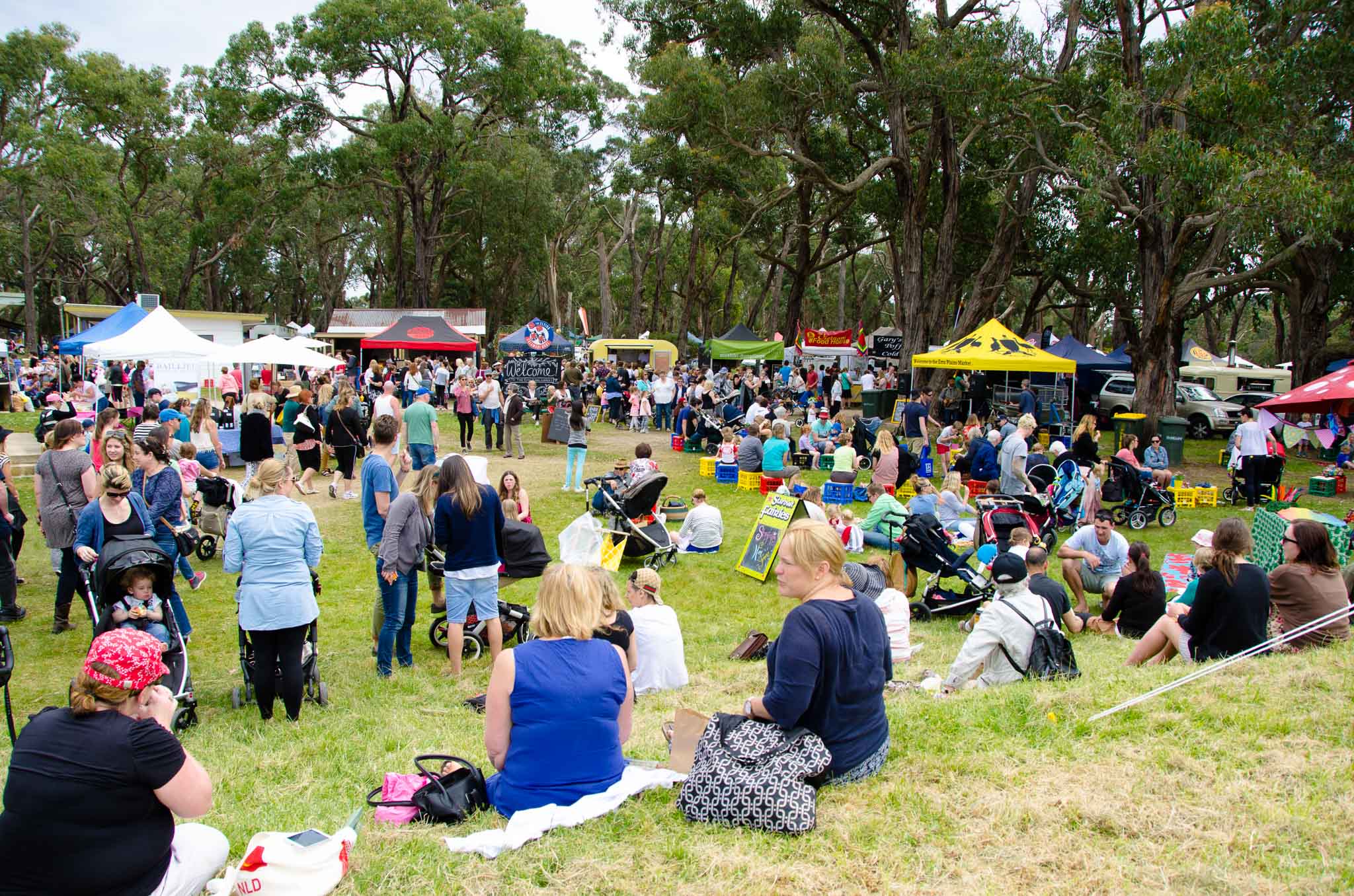 Emu Plains Market Love the Peninsula