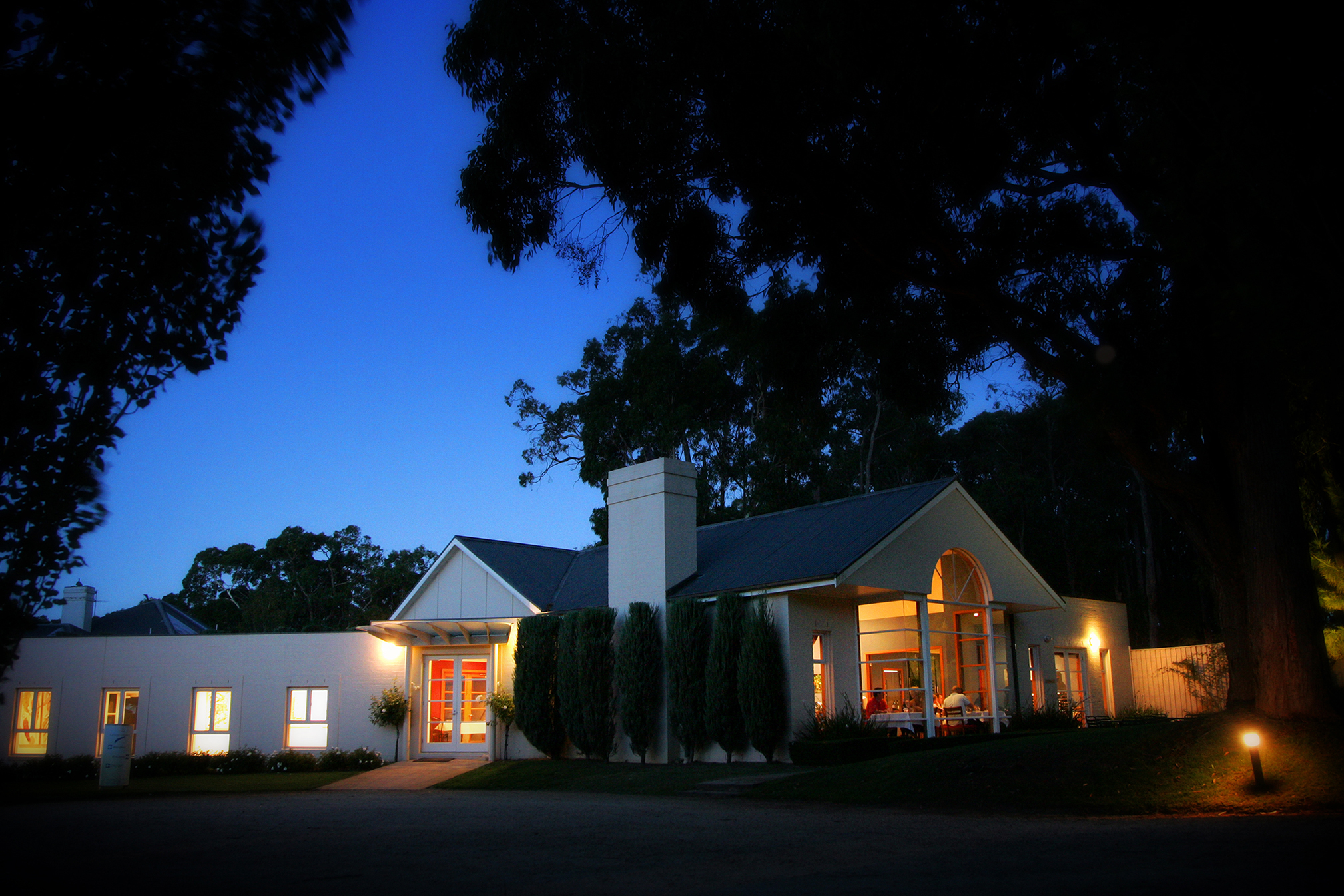 Linden Tree Restaurant at Night